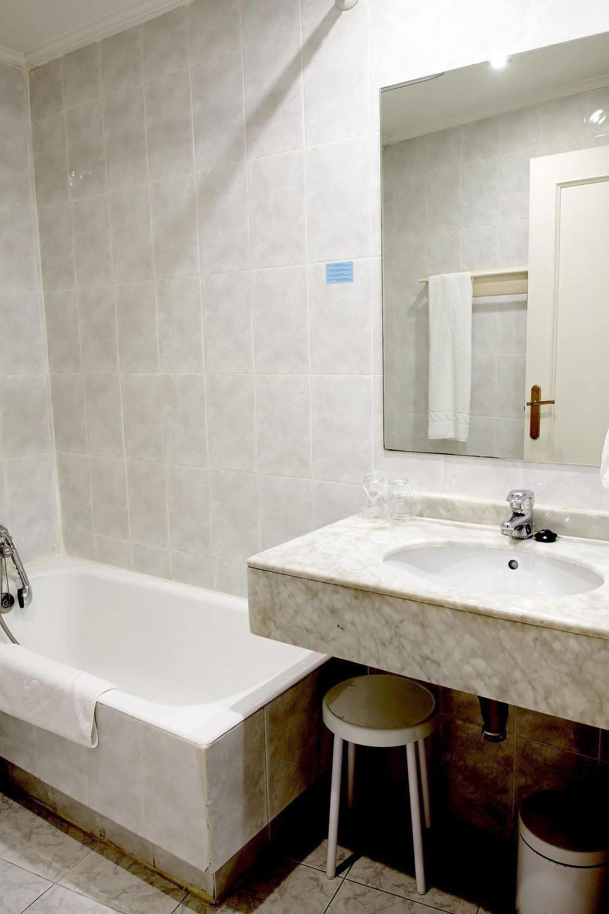 Hotel San Jorge Santurtzi Buitenkant foto
